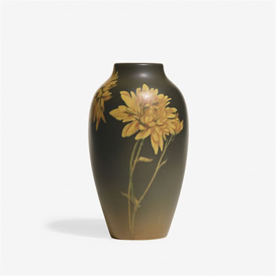 Harriet Elizabeth Wilcox : Painted Mat vase with chrysanthemums