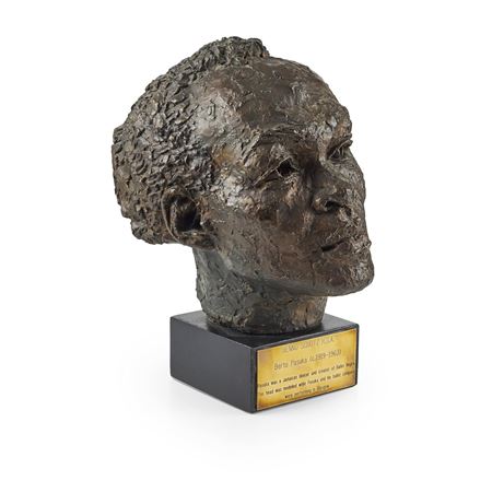 Benno Schotz : BUST OF BERTO PASUKA