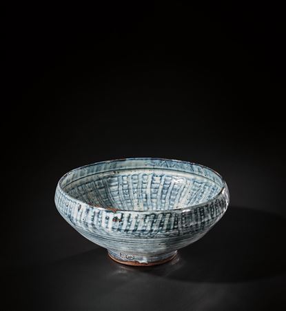 Michael Cardew : Bowl with 'Basket' pattern