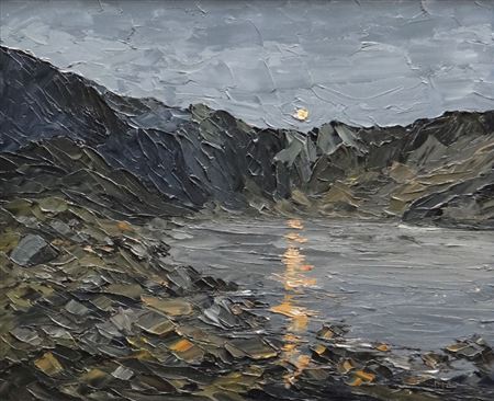 Martin Llewellyn : EVENING SUN REFLECTING OVER ERYRI LAKE