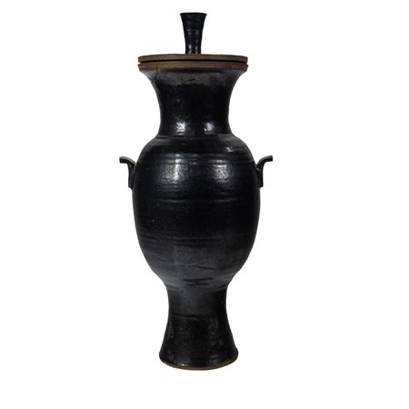 Marguerite Wildenhain : COVERED URN