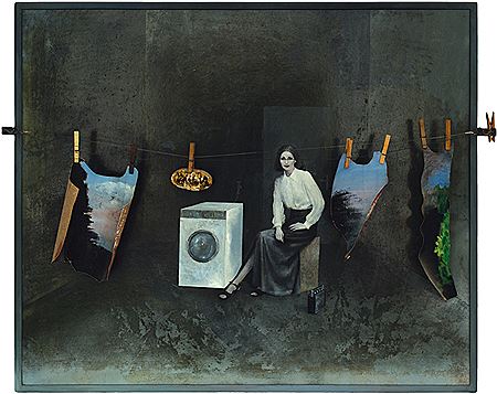 Bederich Dlouhy : In laundry room