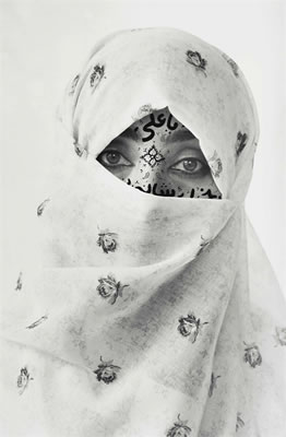 Shirin Neshat : Untitled (from the Women of Allah series)