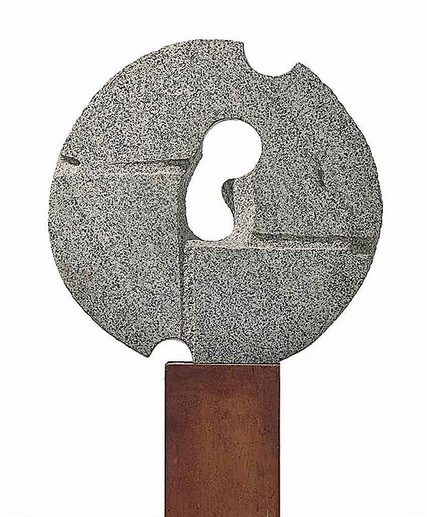 Isamu Noguchi : From Auction Records