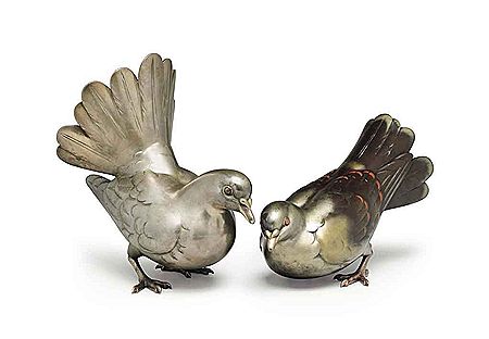 Katsura Mitsuharu : A pair of patinated bronze ornaments (2)