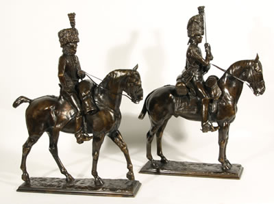 Pierre Nicolas Tourgueneff : PAIR OF BRONZES OF HUSSARS ON HORSEBACK