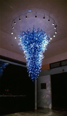 Dale Chihuly : Cobalt Chandelier