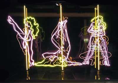 Chris Bracey : Pole Dancers, 2005