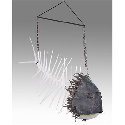 Densaburou Oku : Hanging fish sculpture