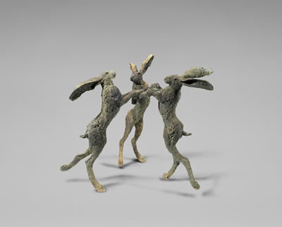 Sophie Ryder : Dancing Hares